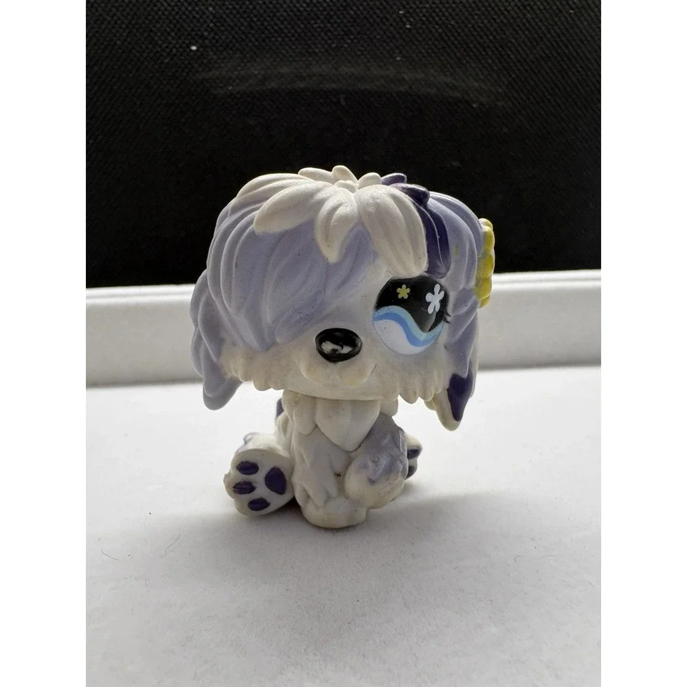 Littlest‎ Pet Shop LPS #466 Gray White Sheepdog Yellow Flower, Blue Flower Eyes